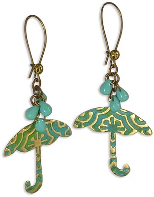 Free jewelry making DIY: How to make umbrella earrings from www.rings-things.com