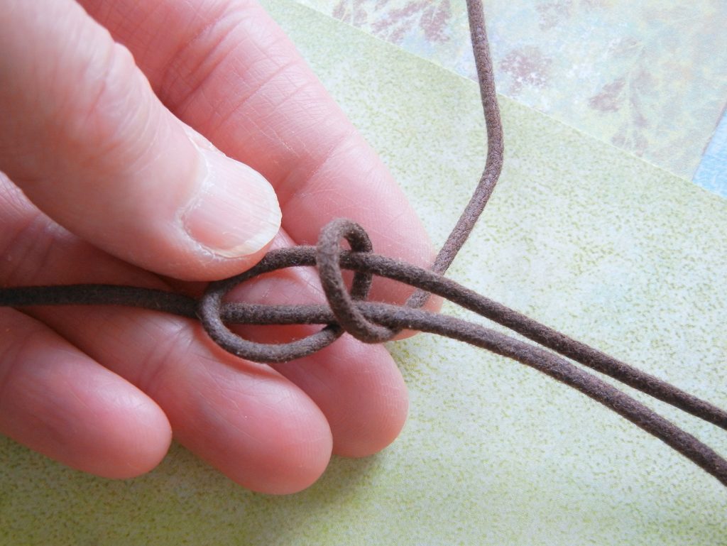 Jewelry-Making DIY: Sliding Knot Necklace Cord - Rings and ThingsRings ...